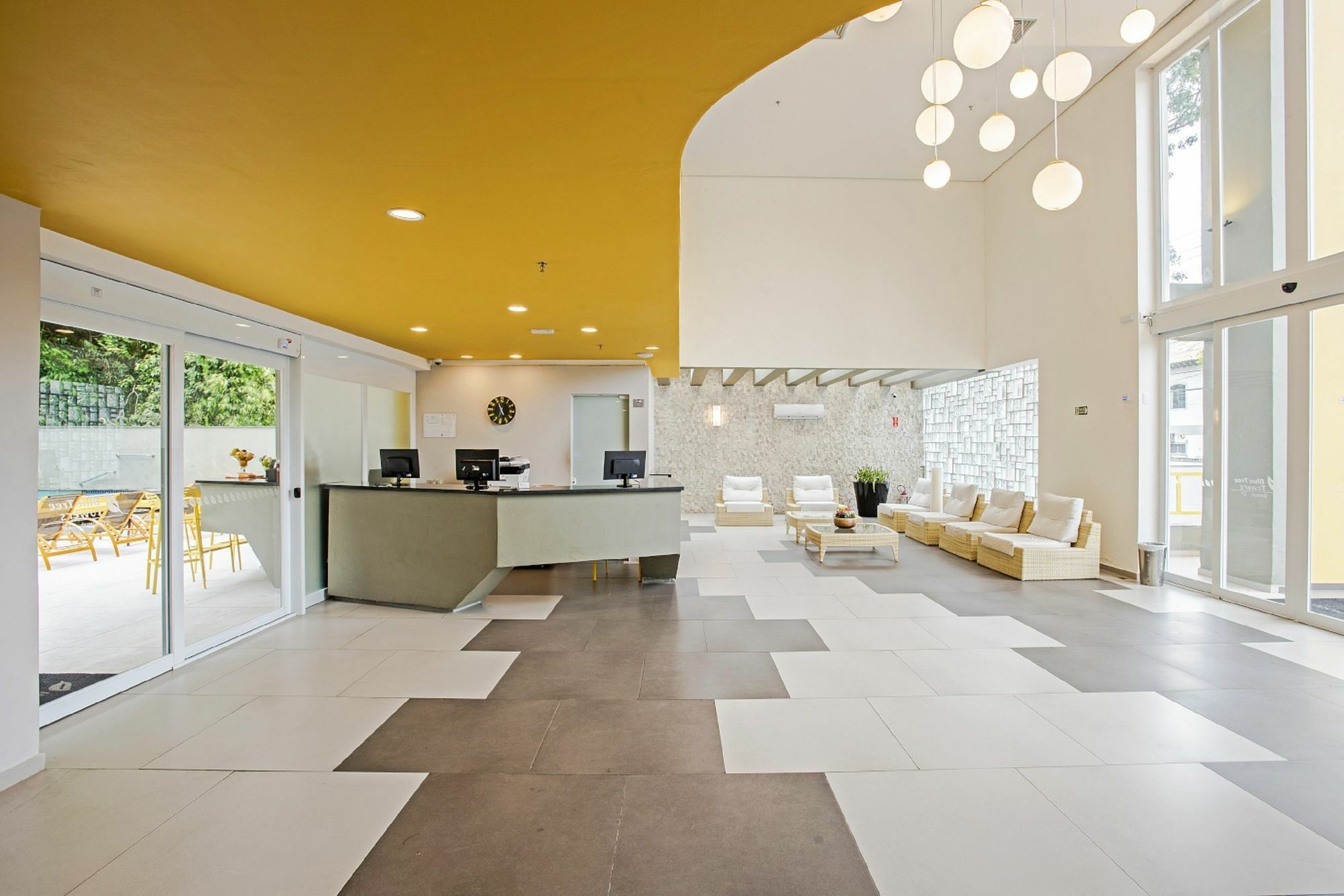 Nobile Hotel 과루자 외부 사진